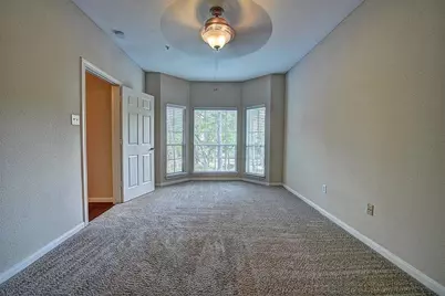 1901 Post Oak Park Drive #7302, Houston, TX 77027 - Photo 9