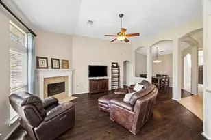 2112 Bristol Breeze Ln, League City, TX 77573 - Photo 7