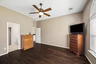 2112 Bristol Breeze Ln, League City, TX 77573 - Photo 15