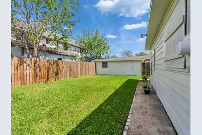 7426 Nightingale Circle, Texas City, TX 77591 - Photo 5