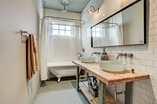 808 Coronado St, Houston, TX 77009 - Photo 17