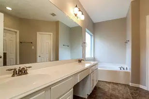 20746 Oakhurst Trails Dr, Porter, TX 77365 - Photo 13