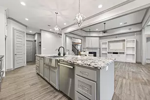 12379 Pebble View Dr, Conroe, TX 77304 - Photo 15