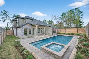 12379 Pebble View Dr, Conroe, TX 77304 - Photo 5