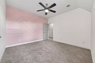 12379 Pebble View Dr, Conroe, TX 77304 - Photo 37