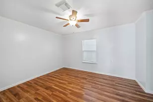 1112 E 24th St, Houston, TX 77009 - Photo 19