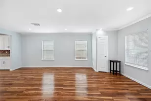 1112 E 24th St, Houston, TX 77009 - Photo 3