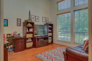 22 Villa Canyon Pl, The Woodlands, TX 77382 - Photo 13