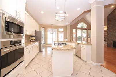 22 Villa Canyon Place, The Woodlands, TX 77382 - Photo 15