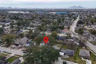 5931 Southmund St, Houston, TX 77033 - Photo 23