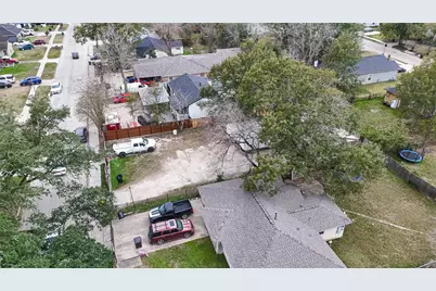 5931 Southmund Street, Houston, TX 77033 - Photo 3