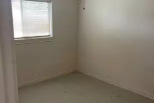 411 Tennessee St, Houston, TX 77029 - Photo 5