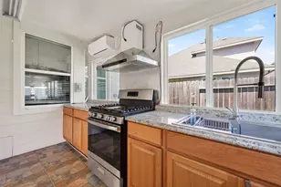 7631 Granite Terrace Ln, Houston, TX 77083 - Photo 15