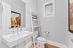 1308 Castle Ct, Houston, TX 77006 - Photo 13