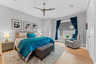 1308 Castle Ct, Houston, TX 77006 - Photo 17