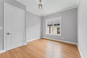 1308 Castle Ct, Houston, TX 77006 - Photo 23