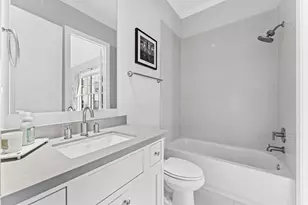 1308 Castle Ct, Houston, TX 77006 - Photo 21