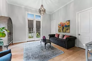 1308 Castle Ct, Houston, TX 77006 - Photo 19