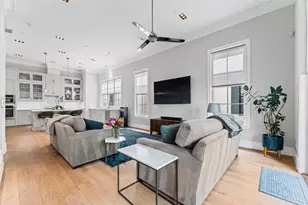 1308 Castle Ct, Houston, TX 77006 - Photo 13