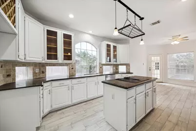 2715 Oakland Drive, Sugar Land, TX 77479 - Photo 11
