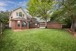 2715 Oakland Dr, Sugar Land, TX 77479 - Photo 33