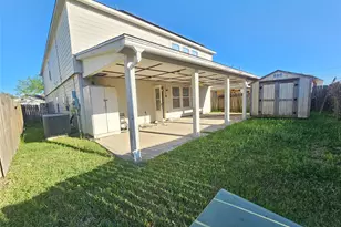 11015 Walkup Way, Houston, TX 77044 - Photo 25