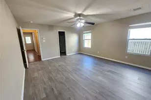 11015 Walkup Way, Houston, TX 77044 - Photo 11