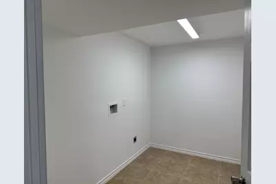 631 Live Oak Street, Jones Creek, TX 77541 - Photo 7