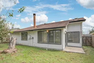 7222 Londres Dr, Houston, TX 77083 - Photo 15