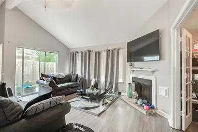 7222 Londres Drive, Houston, TX 77083 - Photo 5