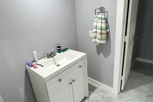 3300 Yorktown St, Houston, TX 77056 - Photo 7