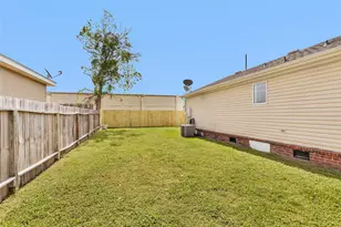 10027 Berrypatch Ln, Tomball, TX 77375 - Photo 33