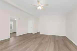 10027 Berrypatch Ln, Tomball, TX 77375 - Photo 5