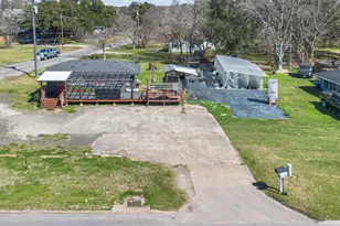 2518 W Hwy 6, Alvin, TX 77511 - Photo 9