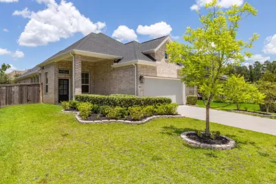 160 Lukewood Circle, Conroe, TX 77318 - Photo 3