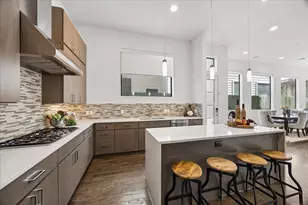 309 Peden Street St, Houston, TX 77006 - Photo 3
