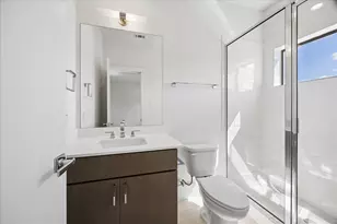 309 Peden Street St, Houston, TX 77006 - Photo 25