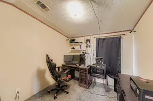 1043 County Road 3548, Cleveland, TX 77327 - Photo 19