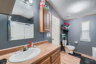 1043 County Road 3548, Cleveland, TX 77327 - Photo 17