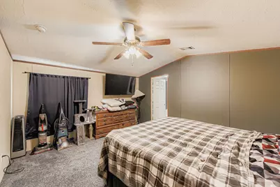 1043 County Road 3548, Cleveland, TX 77327 - Photo 13