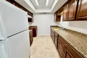 2830 S Bartell Dr, Houston, TX 77054 - Photo 11