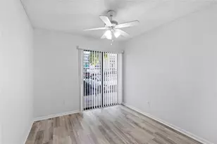 2830 S Bartell Dr, Houston, TX 77054 - Photo 5