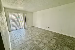 2830 S Bartell Dr, Houston, TX 77054 - Photo 3