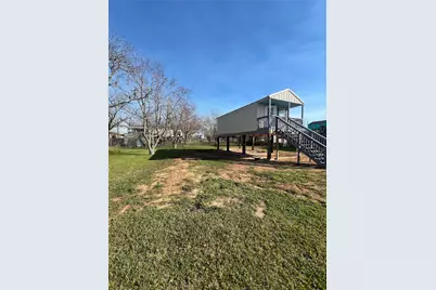 323 17th Street, San Leon, TX 77539 - Photo 3