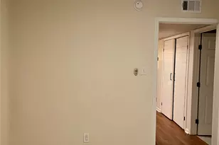 5005 Georgi Ln, Houston, TX 77092 - Photo 9