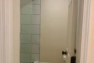 5005 Georgi Ln, Houston, TX 77092 - Photo 7