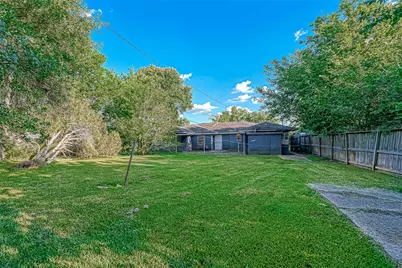 4307 Akard Street, Houston, TX 77047 - Photo 31