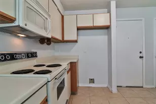 10910 Scenic Dr, Montgomery, TX 77356 - Photo 21