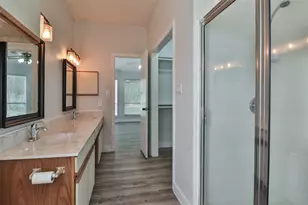 10910 Scenic Dr, Montgomery, TX 77356 - Photo 31