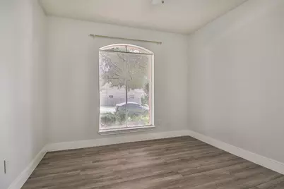 10910 Scenic Drive, Montgomery, TX 77356 - Photo 33